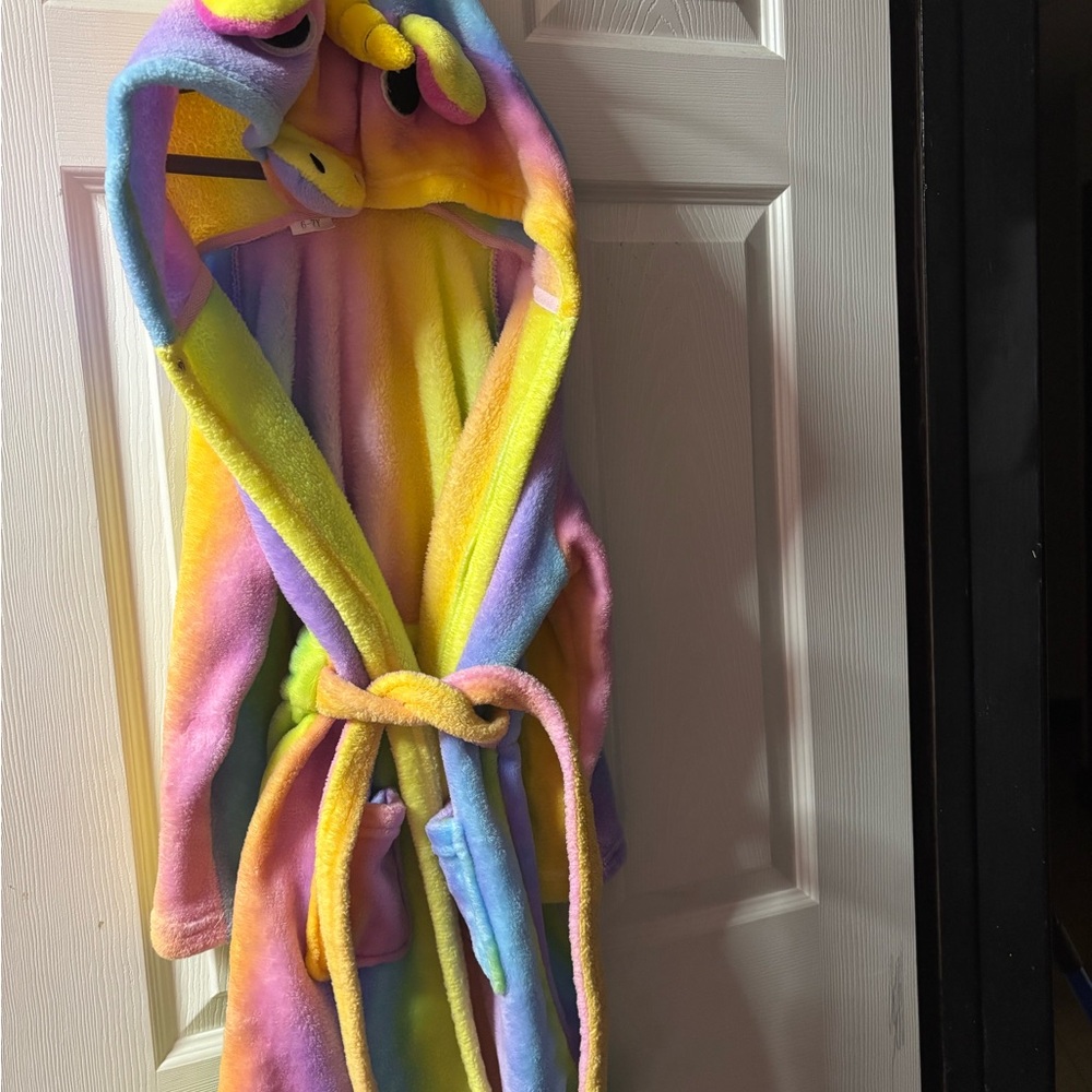 Colorful Hooded Bathrobe